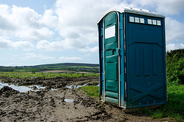 Portable Restroom Setup and Delivery in Floresville, TX
